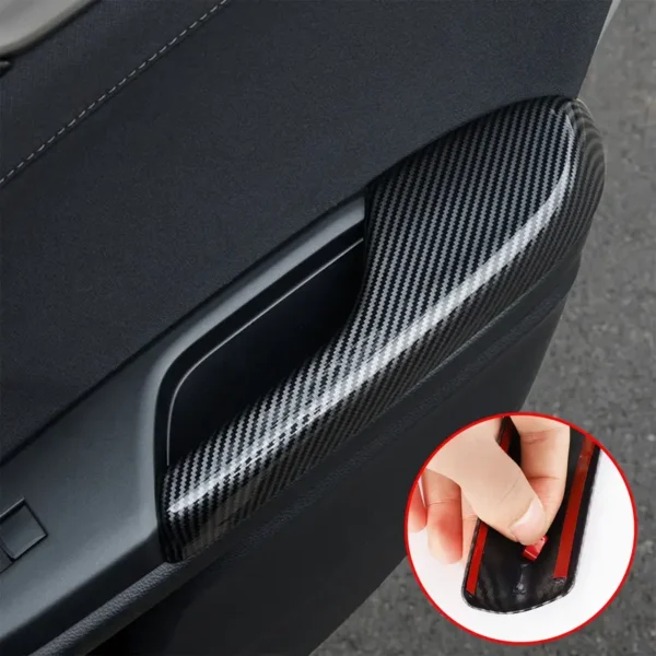 Self-adhesive carbon fiber armrest cover for Honda Civic 2016–2020, interior door panel trim that protects against wear and enhances style, easy to install and ideal for car enthusiasts.